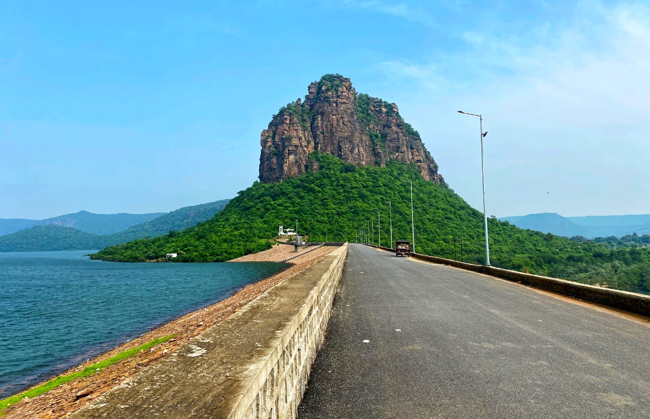 WhatsApp Image 2025-09-27 at 14.50.52_7766d1cd